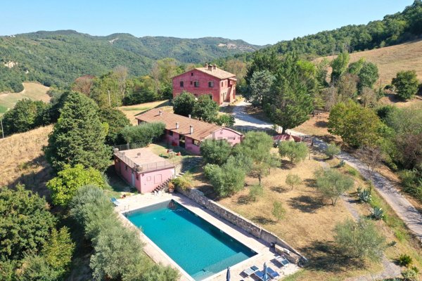 casa indipendente in vendita a Città di Castello