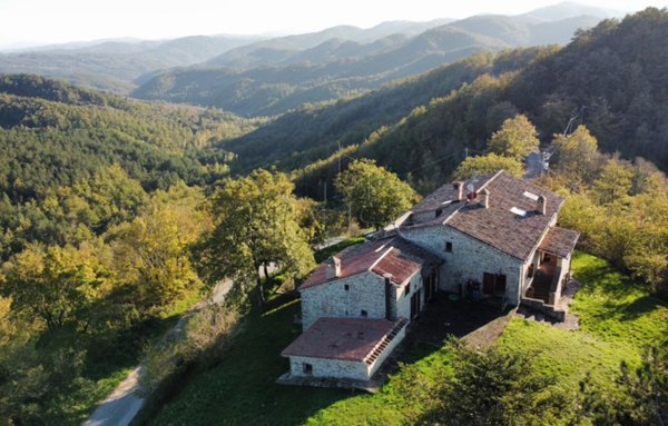 casa indipendente in vendita a Città di Castello in zona Belvedere