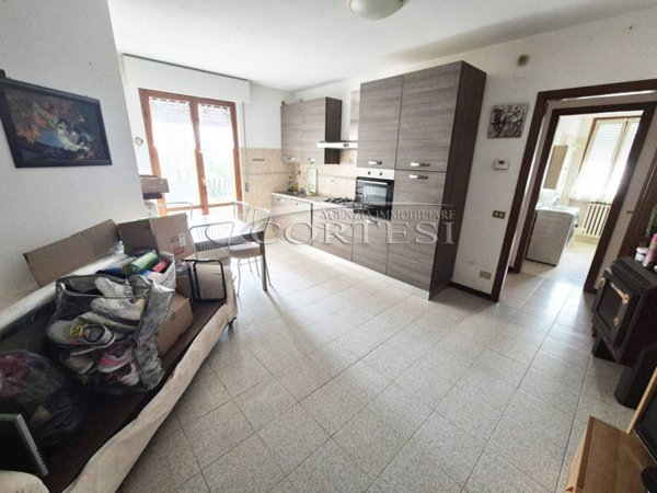 appartamento in vendita a Città di Castello in zona Promano