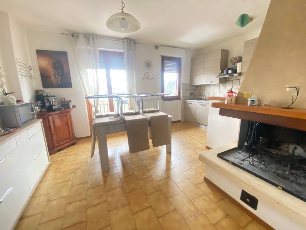appartamento in vendita a Città di Castello in zona Trestina
