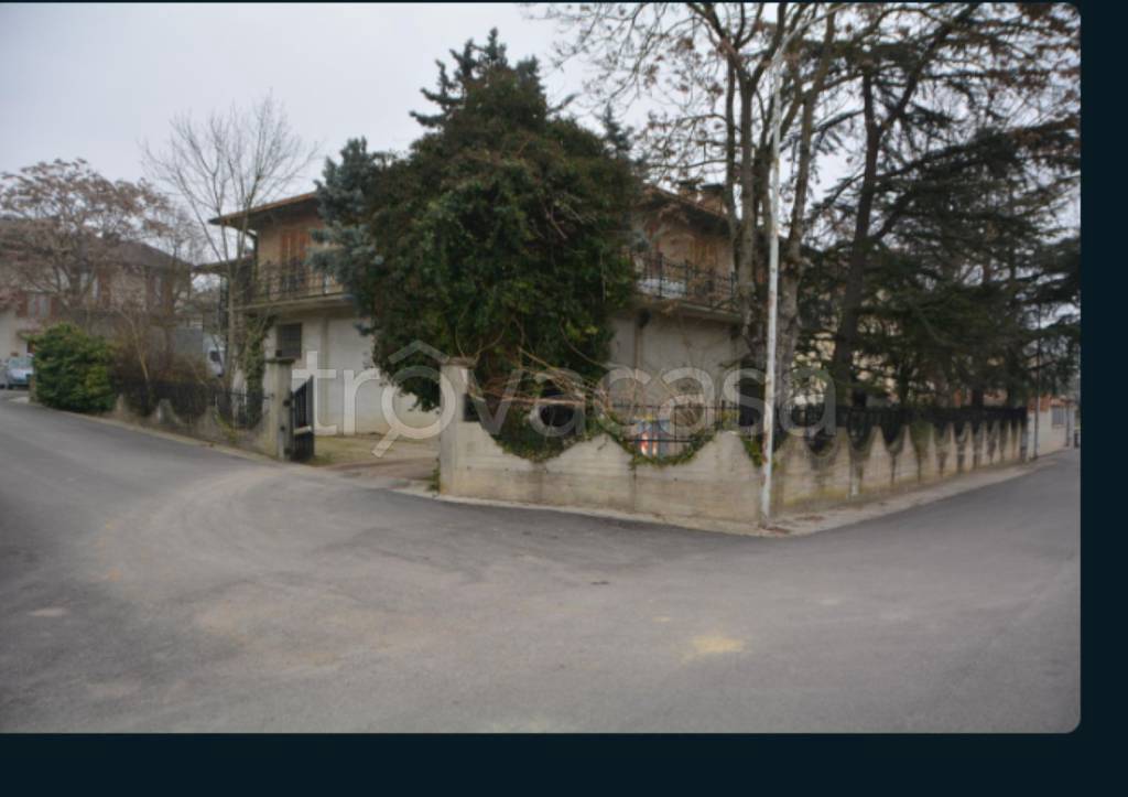 appartamento in vendita a Città di Castello in zona Promano