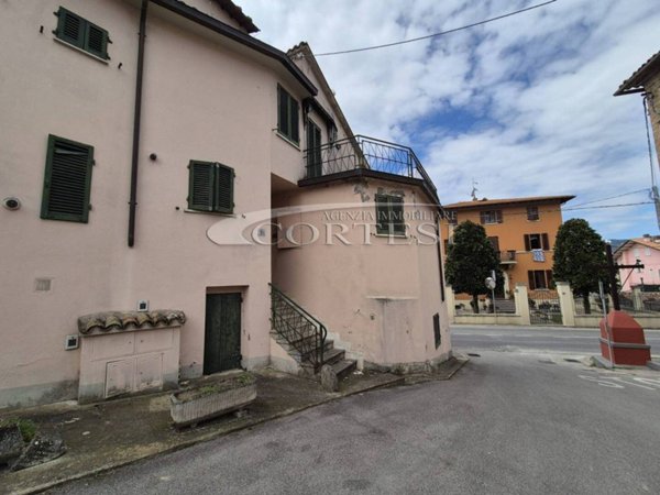 appartamento in vendita a Città di Castello in zona Santa Lucia