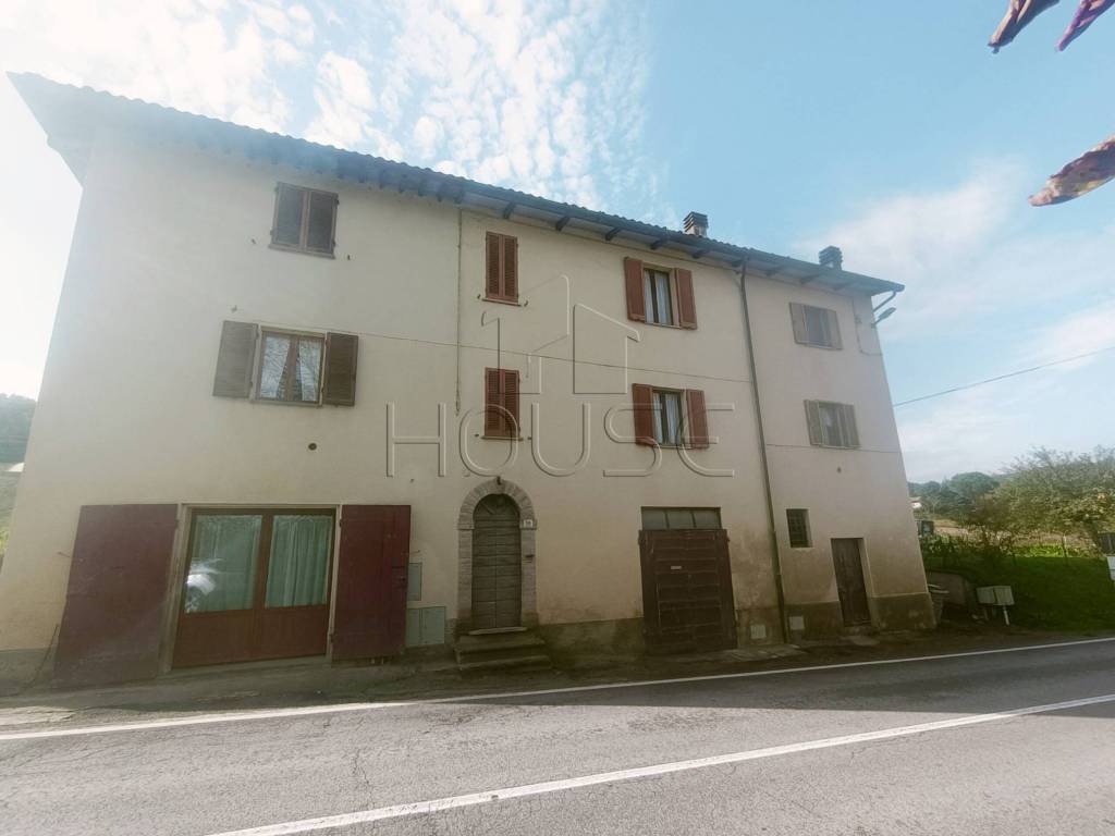 appartamento in vendita a Città di Castello in zona Trestina
