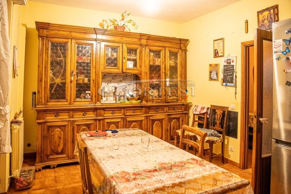 appartamento in vendita a Città di Castello in zona Cerbara