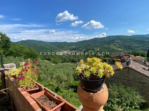 casa indipendente in vendita a Città di Castello