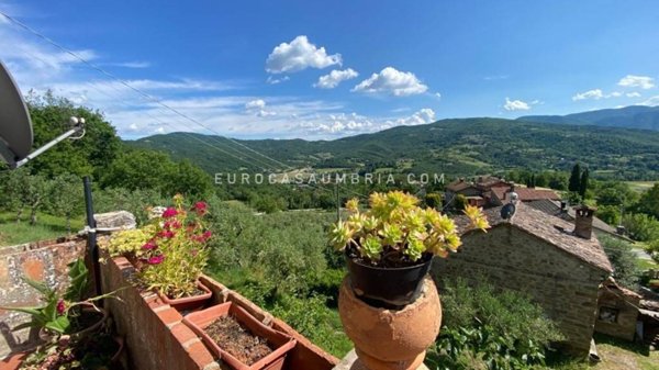 casa indipendente in vendita a Città di Castello
