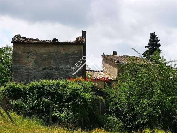 casa indipendente in vendita a Città di Castello in zona Titta