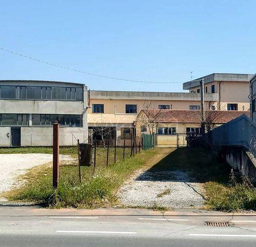 villa in vendita a Città di Castello in zona Riosecco