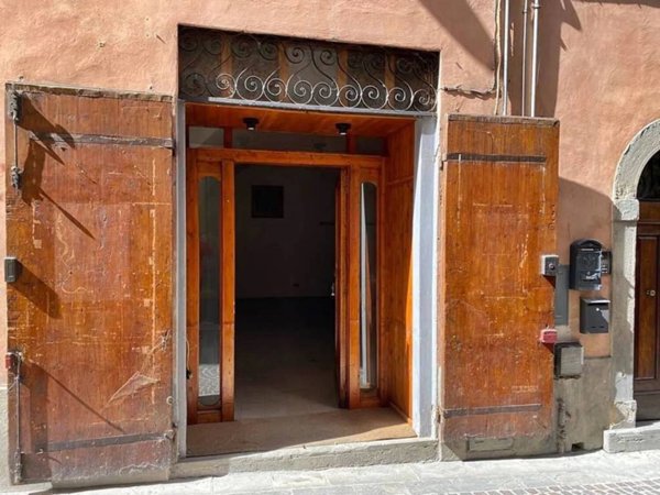 negozio in vendita a Città di Castello