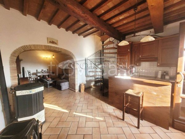 appartamento in vendita a Città di Castello in zona Petroia