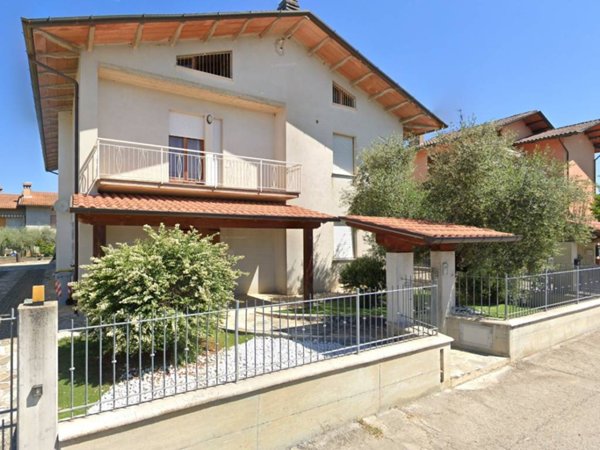 appartamento in vendita a Città di Castello in zona San Maiano