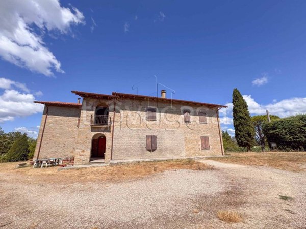 casa indipendente in vendita a Città di Castello in zona Trestina