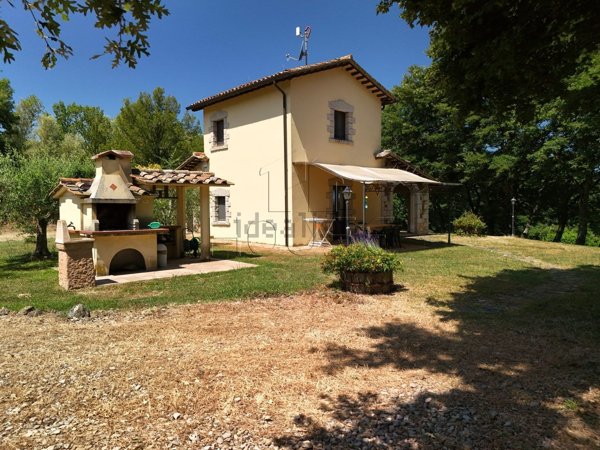 casa indipendente in vendita a Città di Castello