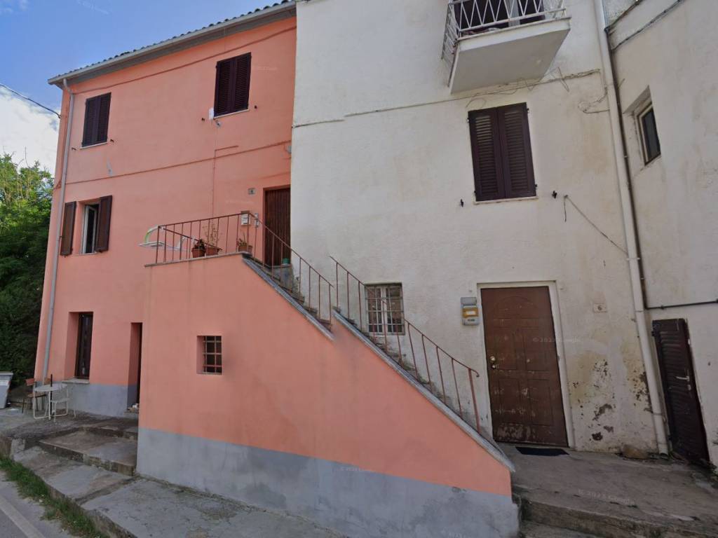 casa indipendente in vendita a Città di Castello in zona Promano