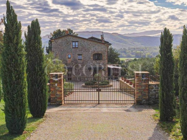 casa indipendente in vendita a Città di Castello