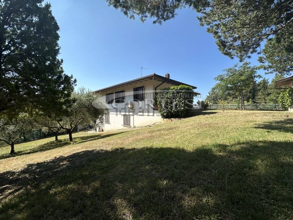 villa in vendita a Città di Castello in zona Fraccano