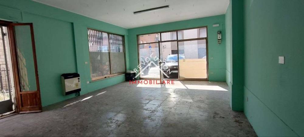 negozio in vendita a Città di Castello in zona Trestina