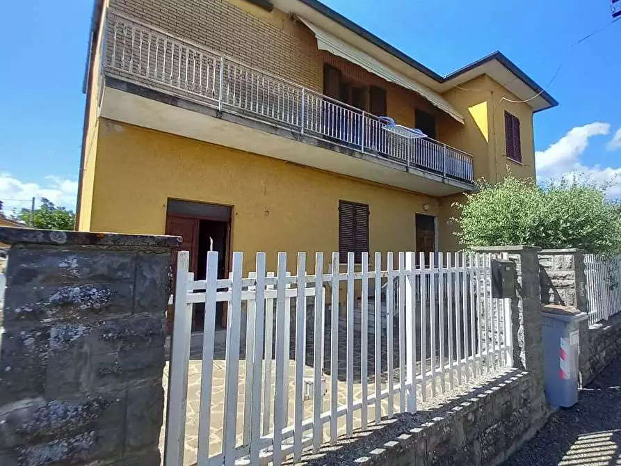 casa indipendente in vendita a Città di Castello in zona Promano