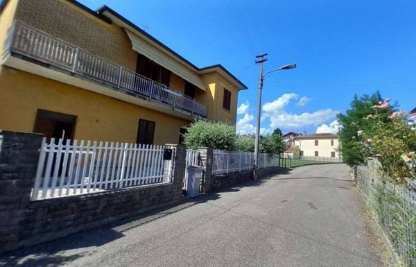 casa indipendente in vendita a Città di Castello in zona Promano