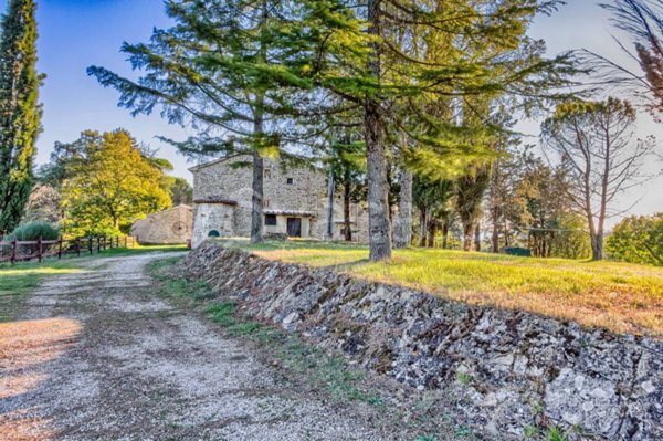 casa indipendente in vendita a Città di Castello in zona Fraccano