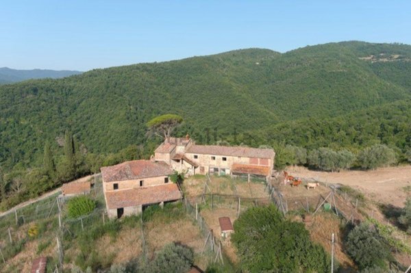 casa indipendente in vendita a Città di Castello in zona Petrelle