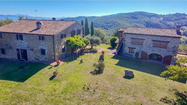 casa indipendente in vendita a Città di Castello in zona Trestina