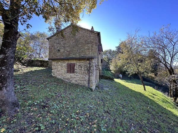 appartamento in vendita a Città di Castello in zona Volterrano