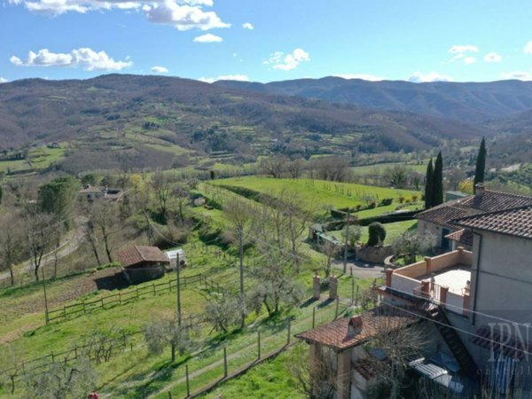 casa indipendente in vendita a Città di Castello in zona San Leo Bastia