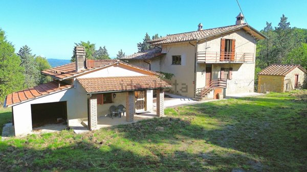 casa indipendente in vendita a Città di Castello