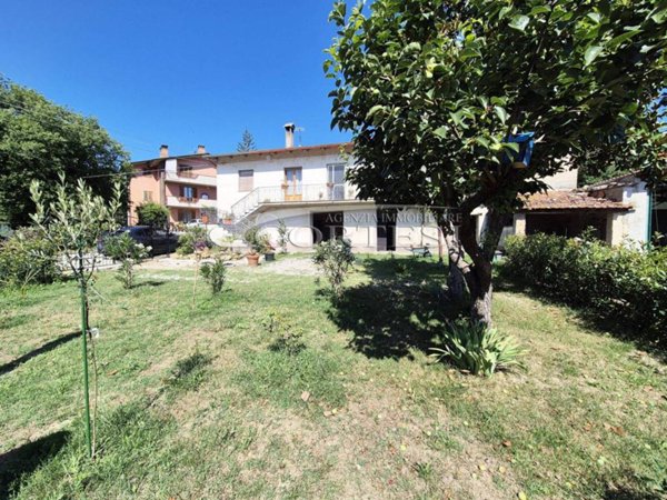 casa indipendente in vendita a Città di Castello in zona Morra