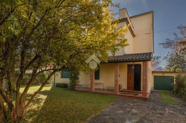 casa indipendente in vendita a Città di Castello