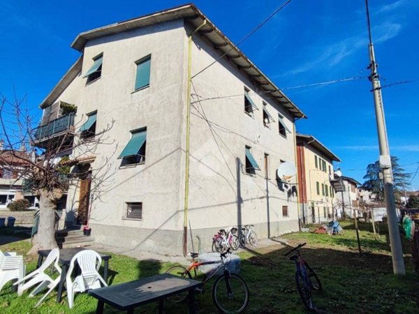 appartamento in vendita a Città di Castello in zona Riosecco