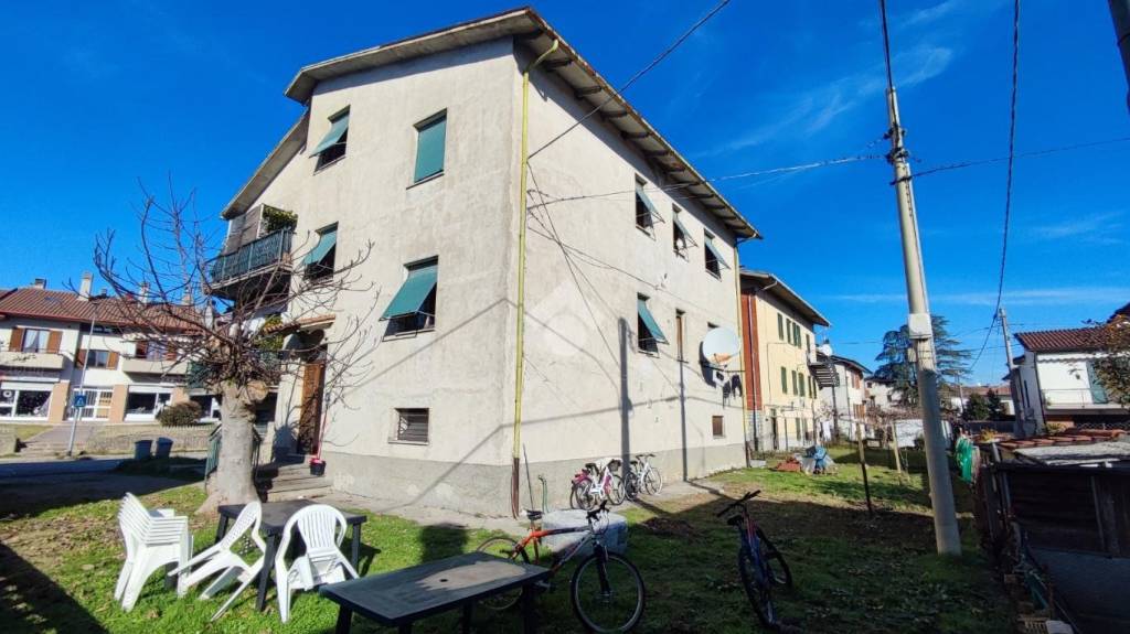 appartamento in vendita a Città di Castello in zona Riosecco