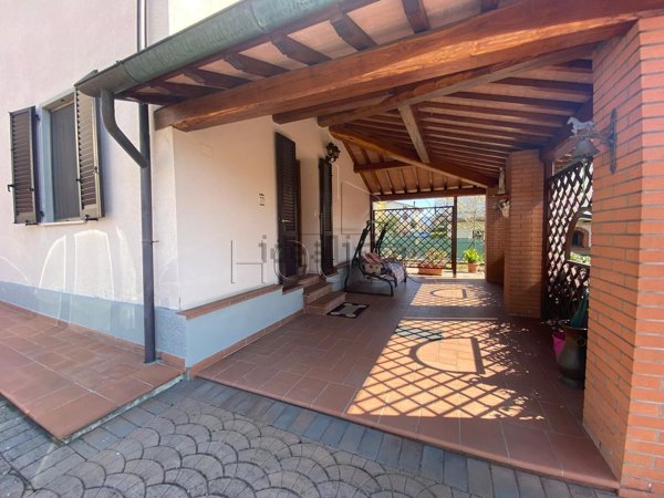 casa indipendente in vendita a Città di Castello