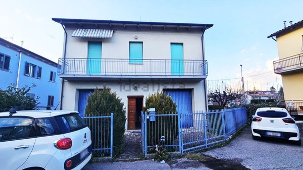casa indipendente in vendita a Città di Castello