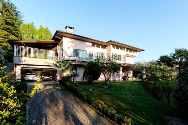 casa indipendente in vendita a Città di Castello