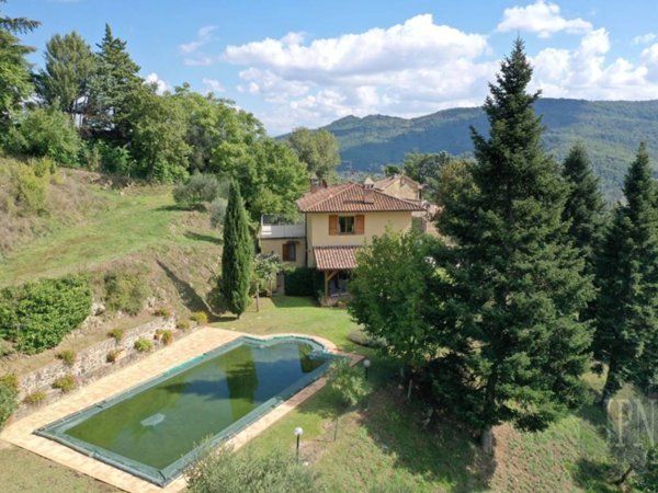 casa indipendente in vendita a Città di Castello in zona Morra