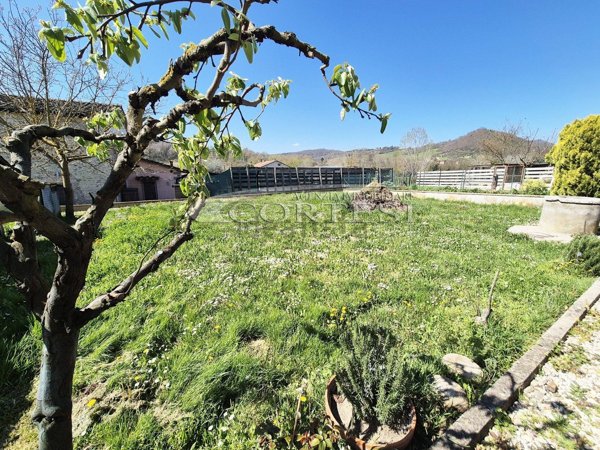 appartamento in vendita a Città di Castello in zona Croce di Castiglione