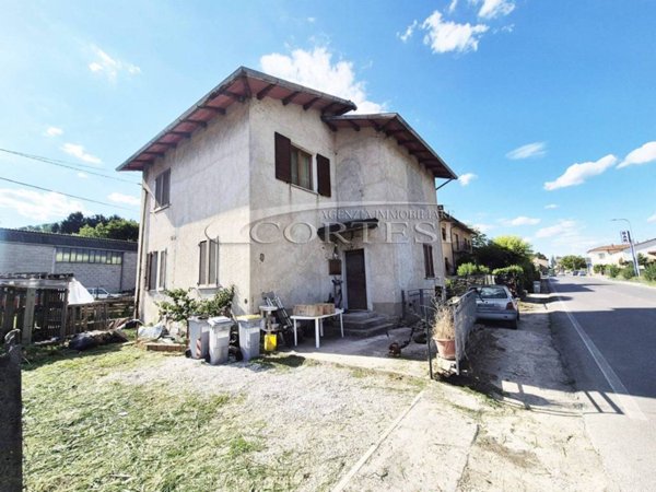 appartamento in vendita a Città di Castello in zona Trestina