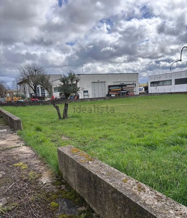 terreno edificabile in vendita a Città di Castello in zona Trestina