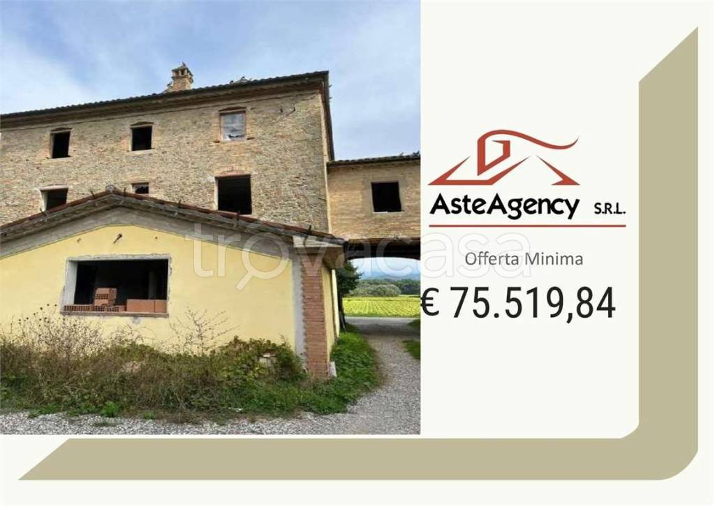 casa indipendente in vendita a Città di Castello in zona Lerchi