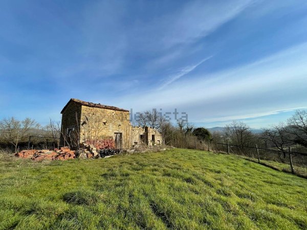 casa indipendente in vendita a Città di Castello in zona Trestina