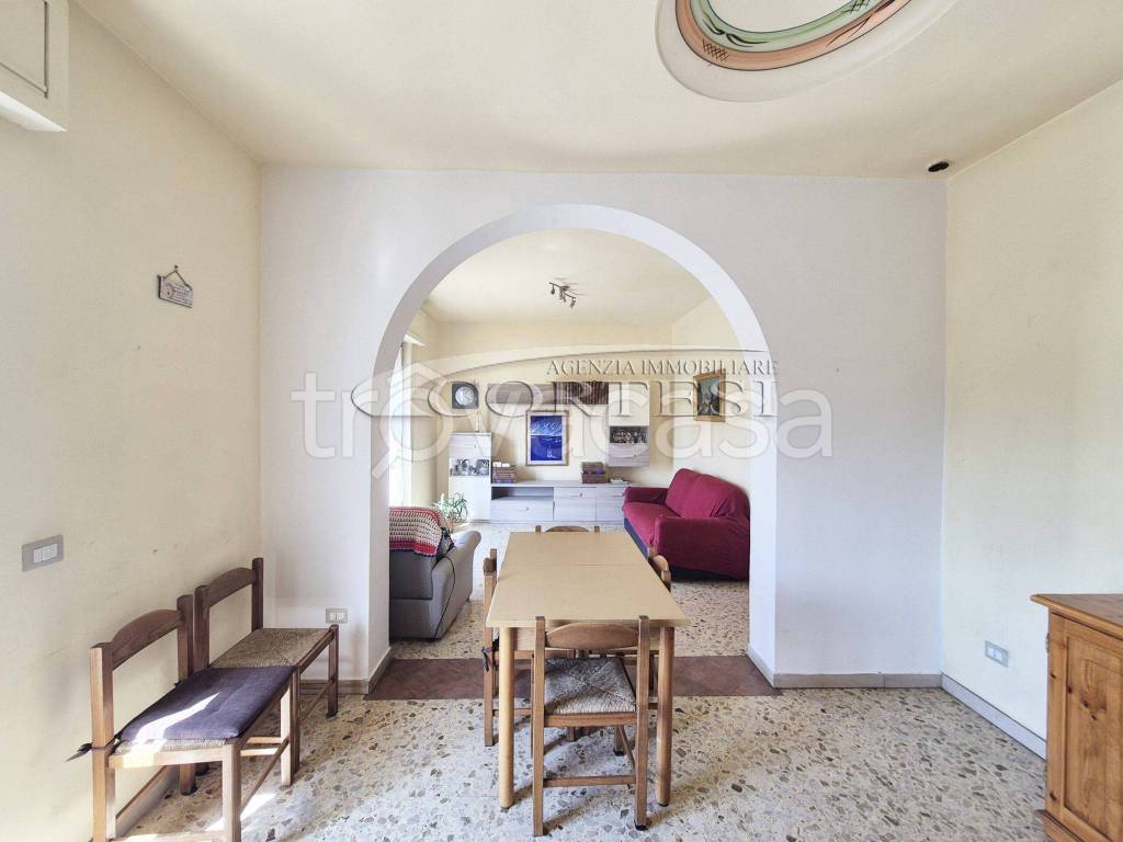 appartamento in vendita a Città di Castello in zona Cinquemiglia