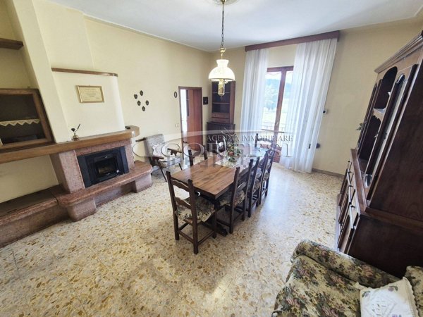 appartamento in vendita a Città di Castello in zona Cinquemiglia