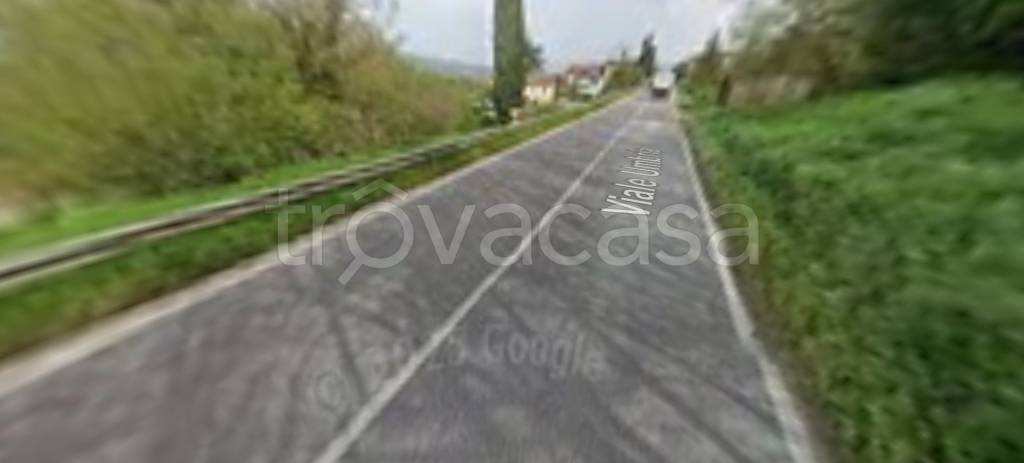 locale di sgombero in vendita a Città di Castello in zona Santa Lucia