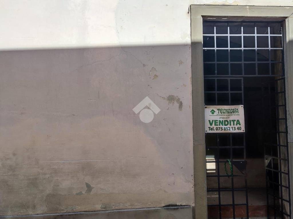 negozio in vendita a Città di Castello