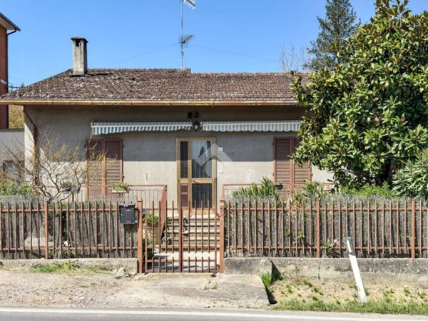 casa indipendente in vendita a Città di Castello