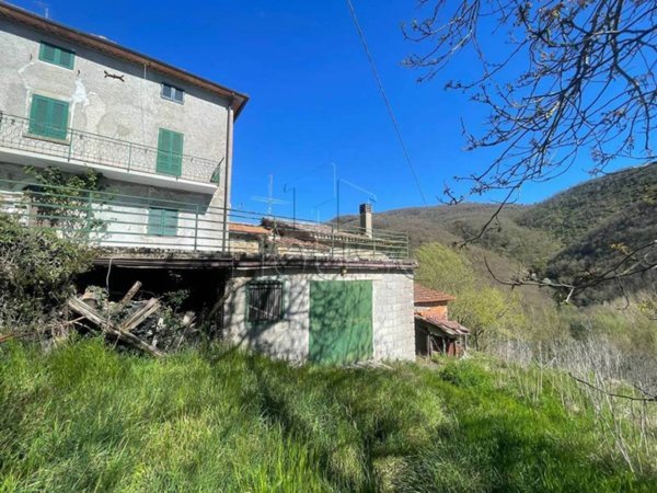 appartamento in vendita a Città di Castello in zona Volterrano