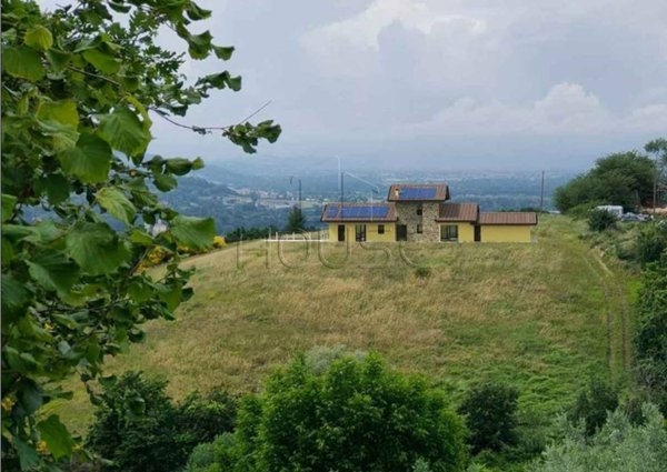 casa indipendente in vendita a Città di Castello
