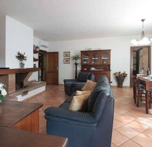 casa indipendente in vendita a Città di Castello